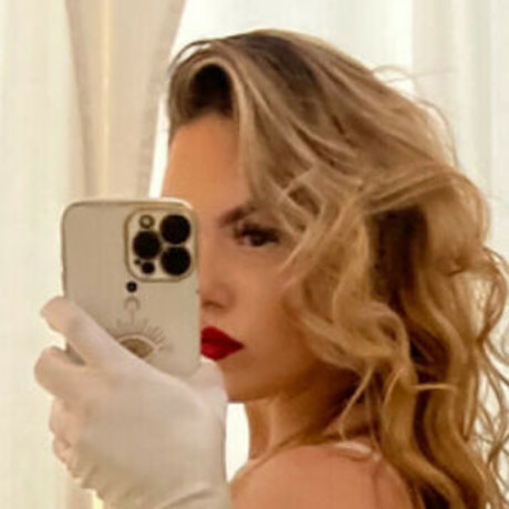 TheLatBarbie Heiße OnlyFans Inhalte