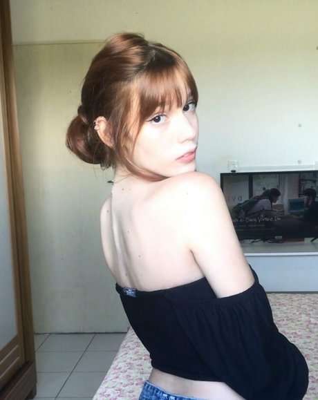 Hdceli Nacktbilder von OnlyFans geleakt