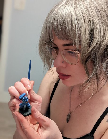 TheMissSilverWitch OnlyFans Inhalte