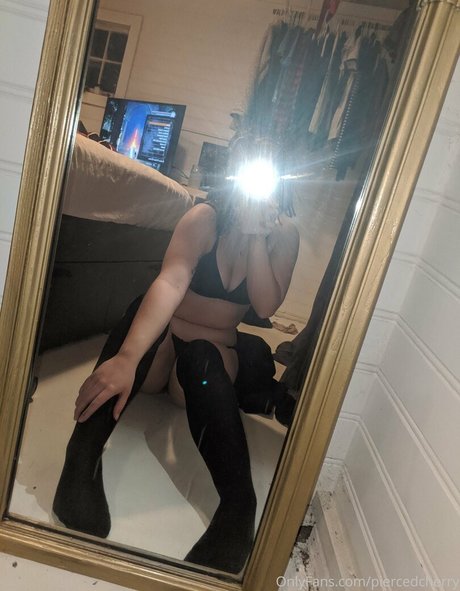 piercedcherry OnlyFans Pornografie