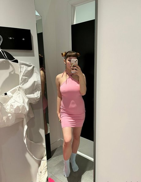 sco000oby girl OnlyFans geleakte Brüste