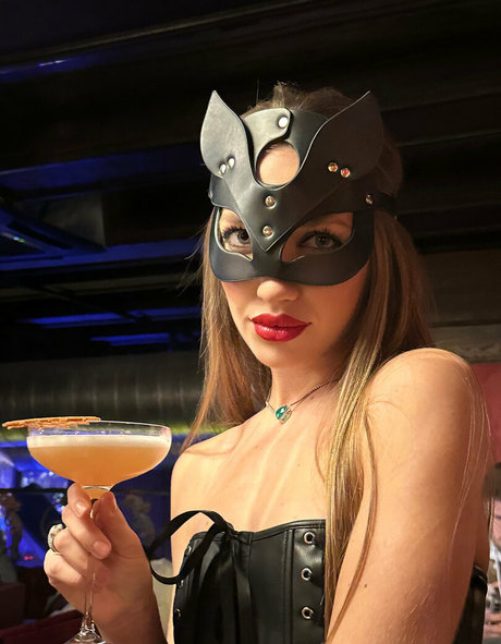 iamdanaevans Only ...