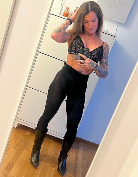 alpheratz Nacktbilder OnlyFans Geleakt