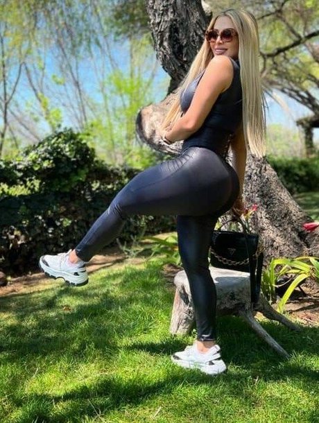 alemiarojas OnlyFans geleakte Pornografie