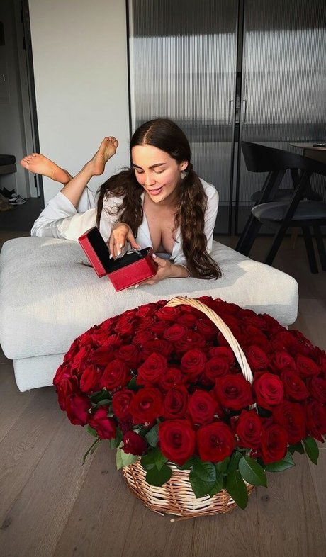 Toma Zhdanova Nacktbilder OnlyFans Geleakt