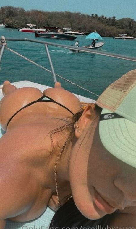 Emillybrowm OnlyFans Leaks Nacktbilder