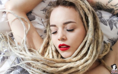 Mundi OnlyFans Bilder