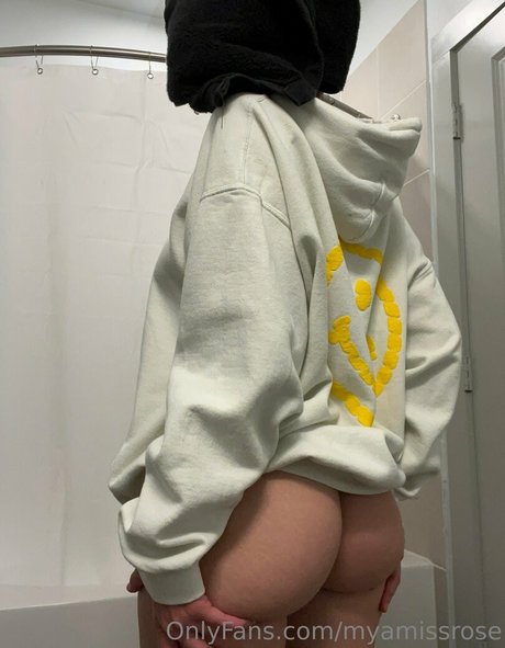 missmyarose OnlyFans Leak