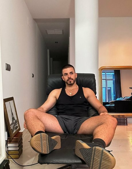 carlitosxfree Leaks von Nacktbildern auf OnlyFans