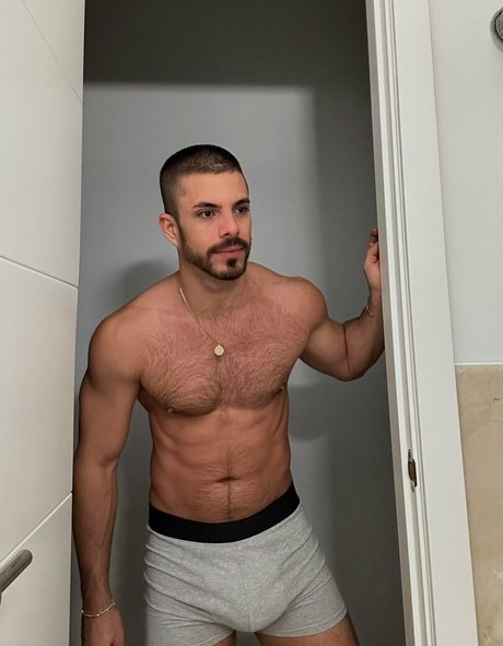 carlitosxfree Leaked OnlyFans Nacktbilder