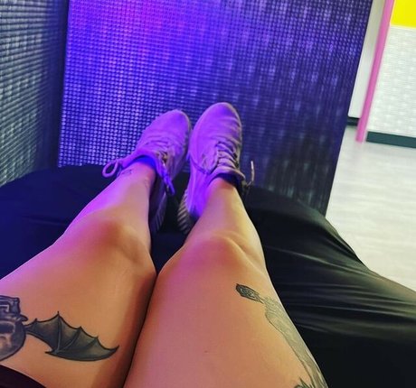 Curious Creature OnlyFans Pornografie gratis