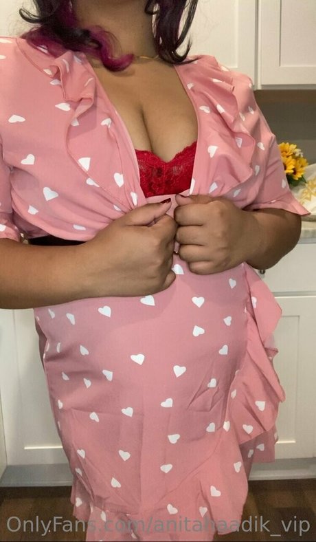 anitahaadik vip Nacktpornos auf OnlyFans