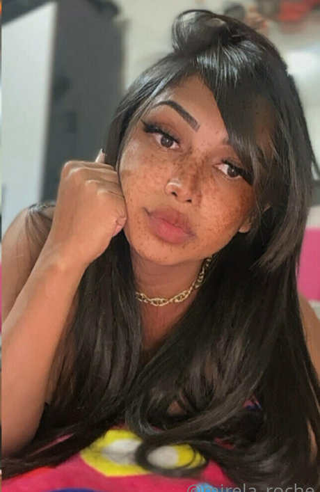 Mirela Roche NurlyFans-Brüste