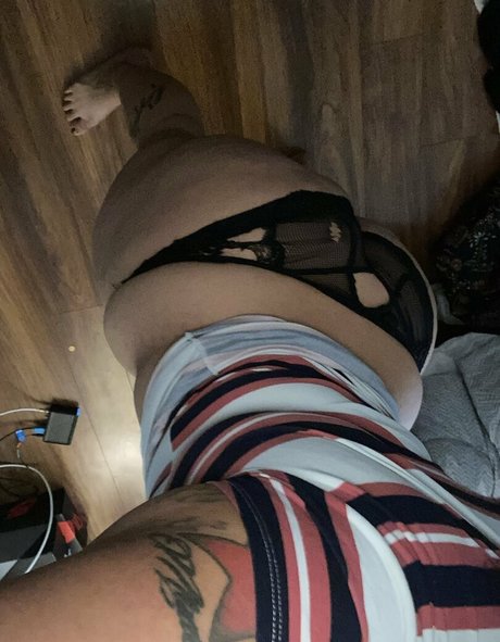 monicabunz Nackt auf OnlyFans Leak