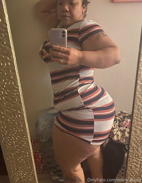 monicabunz OnlyFans Nacktbilder