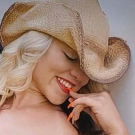 Abby Elizabeth Miller XXX OnlyFans