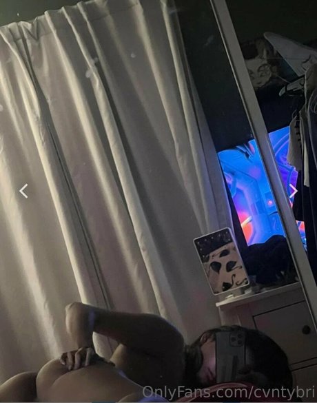 Cvntybri Nackt auf OnlyFans Leak