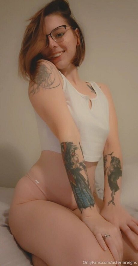 asteriareigns OnlyFans Nacktfotos