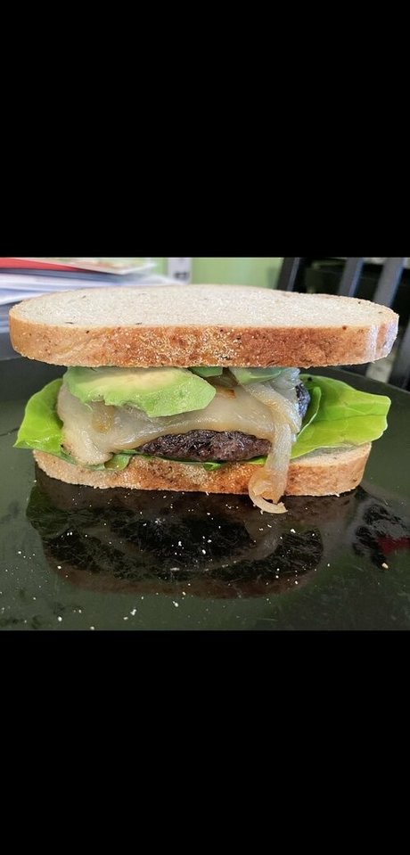 basicbitchbakerybooty OnlyFans geleakt.