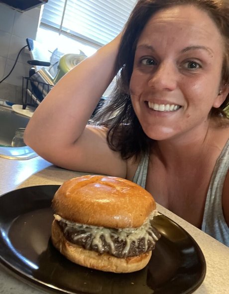 basicbitchbakerybooty OnlyFans Bilder