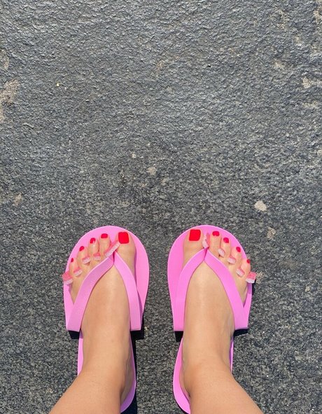 etherealdemie feet OnlyFans-Seite