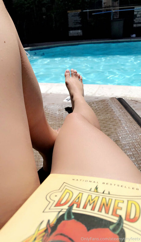 xteenytinyfeetx Sex OnlyFans