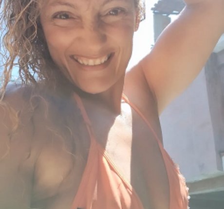 Familia Jeito Loko OnlyFans Striptease