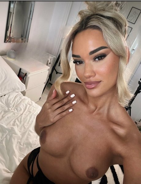 hxnnxhxxo OnlyFans Fotos