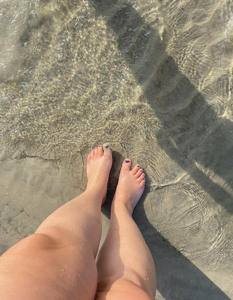 sarasoles2324 OnlyFans nackt