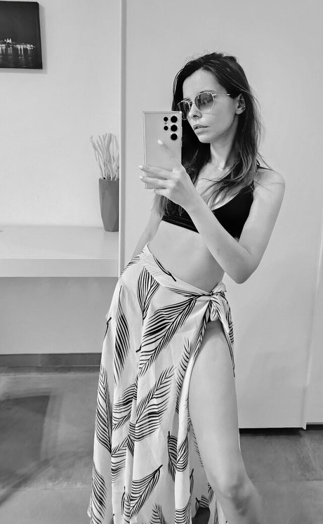 zelenaya zlaya Nacktbilder von OnlyFans