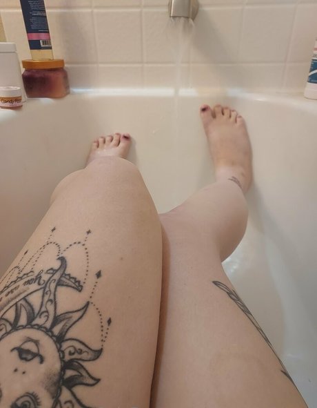 eeeveeekitten Leaks von Nacktbildern auf OnlyFans