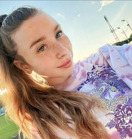 valerie chantal Nacktbilder OnlyFans geleakt