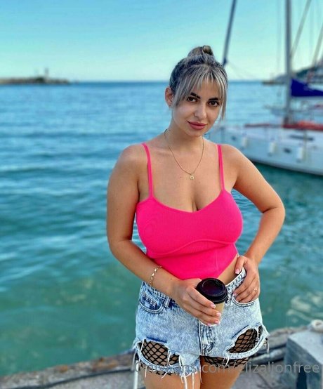 candyadria OnlyFans Leak