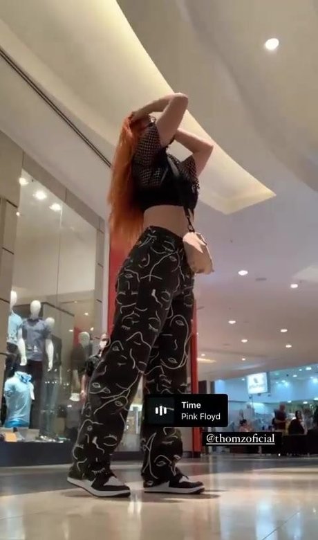 Souclara Nacktbilder auf OnlyFans