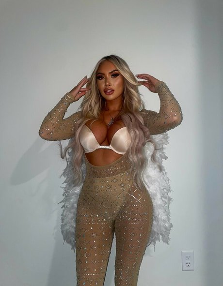 Heaven Brat OnlyFans geleakt