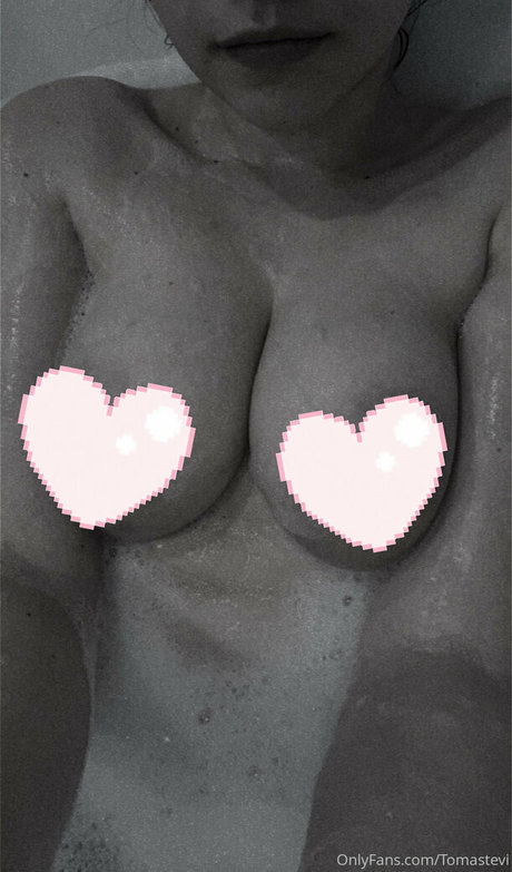 tomastevi OnlyFans-Leaks