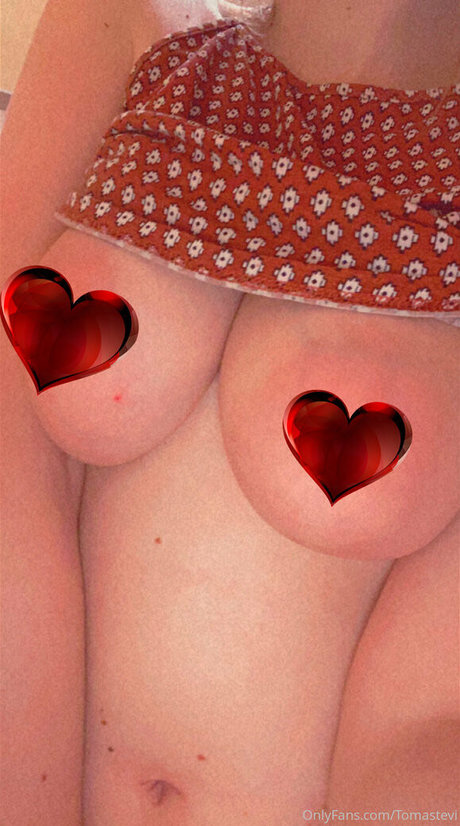 tomastevi OnlyFans Pornografie