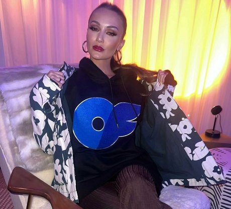 lillyslibrary OnlyFans-Leaks