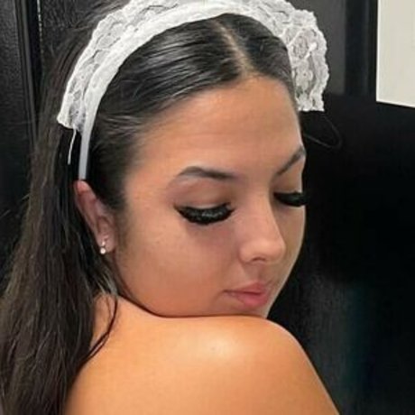 queenn elainee OnlyFans Archiv