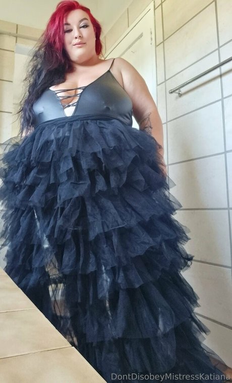 mistresskatiana Neue geleakte OnlyFans-Inhalte