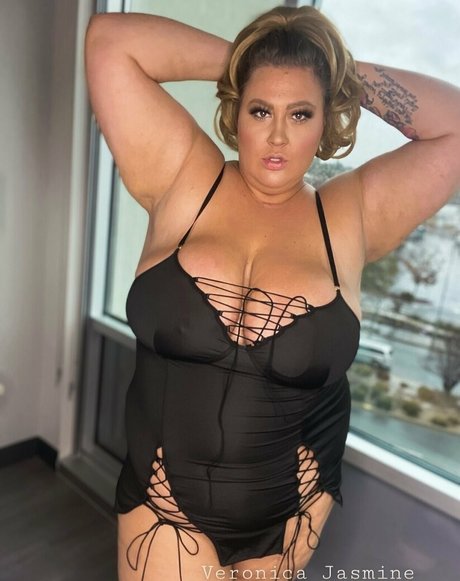 veronicajasmine OnlyFans Model Fotos