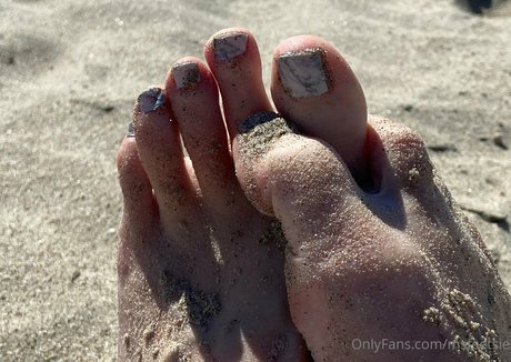 msfeetsie OnlyFans NSFW