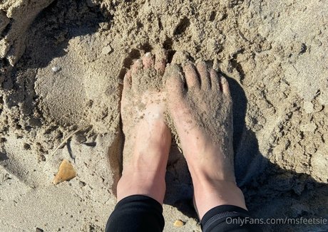 msfeetsie XXX Leak OnlyFans Leak