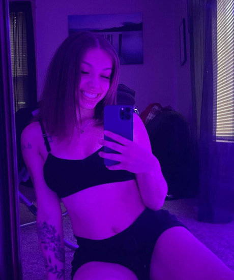 Kyliee ep NurlyFans-Pornos