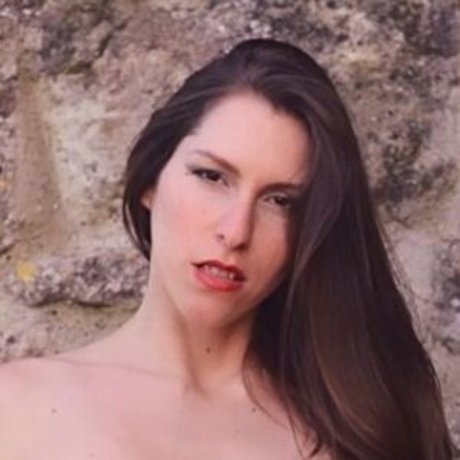 Linadine Kostenlose OnlyFans-Inhalte