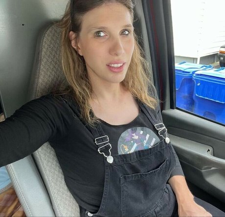 noctiflora OnlyFans Inhalte