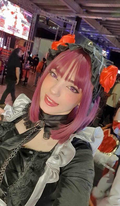 Hanagamu OnlyFans Bilder