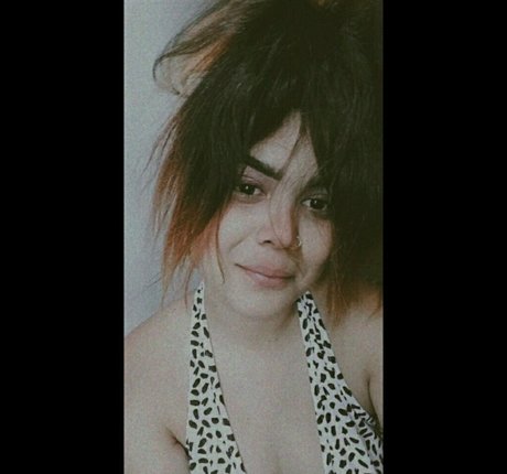 sofia only18 Kostenlose OnlyFans-Pornos