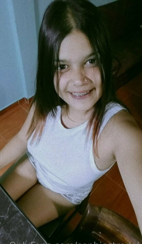 sofia only18 OnlyFans Archiv