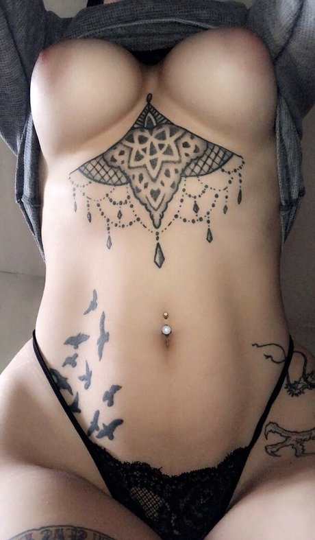 Euph0ric nirvana OnlyFans-Bilder